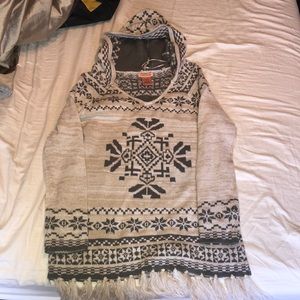 Hooded Aztec print sweater